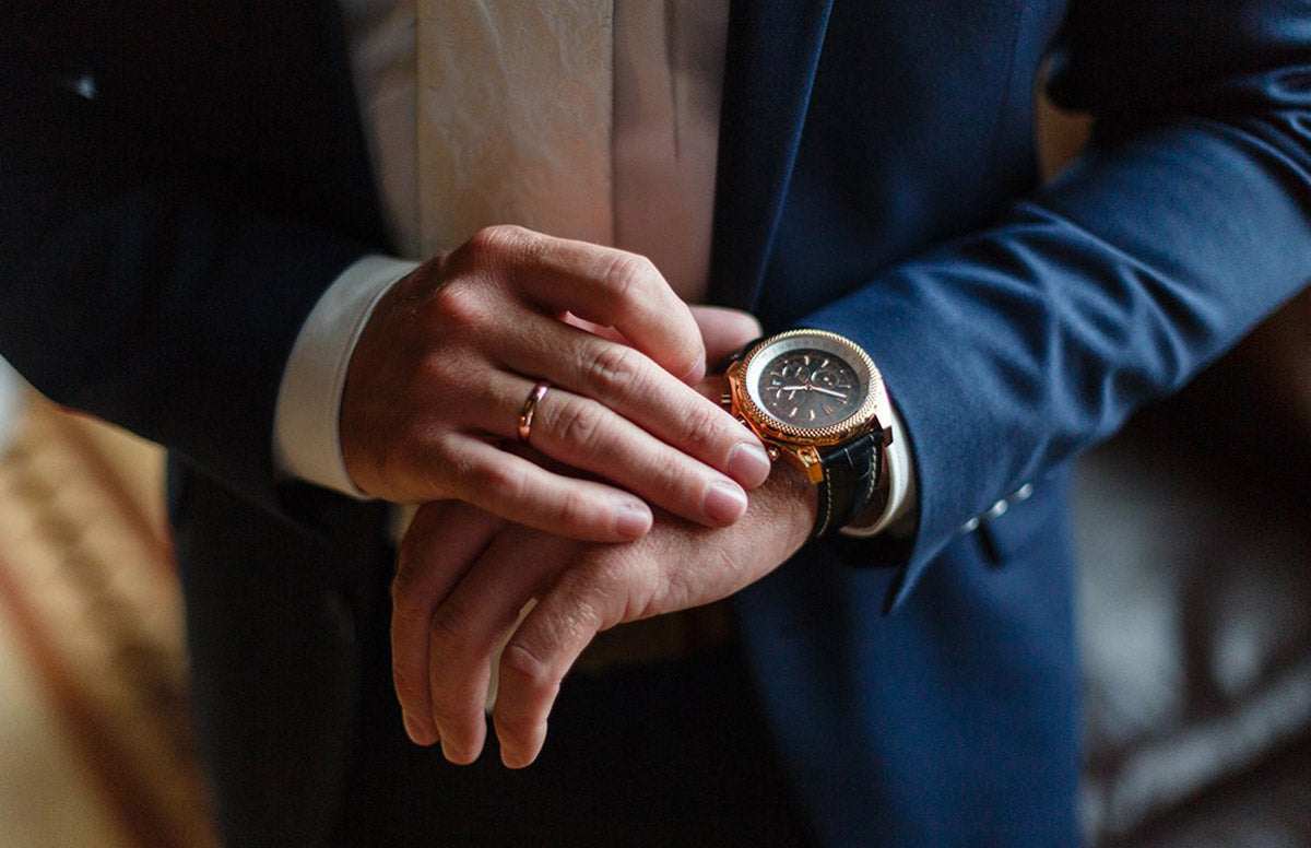 Gentlemen Always Prefer Timezee